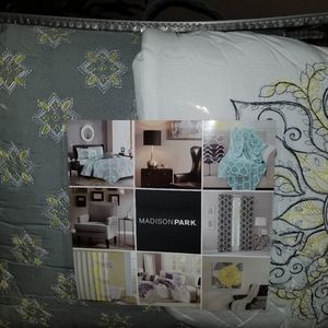 California King comforter set